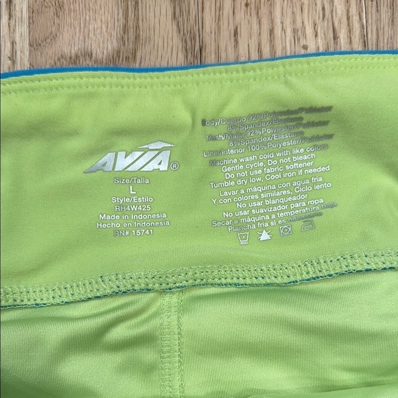 Athletic Shorts Blue and Green - Picture 2 of 4